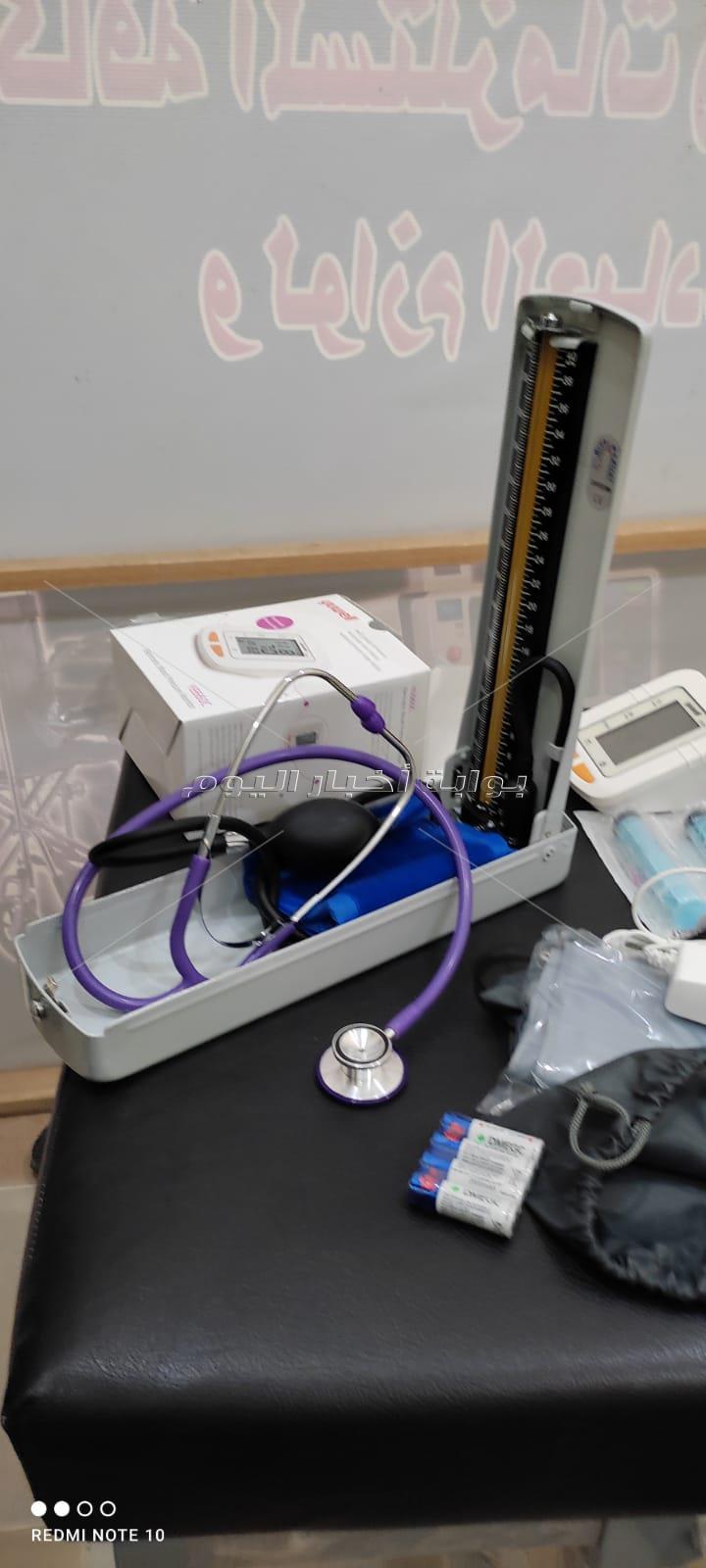 غلق وتشميع مركز مشهور للعلاج بالحجامة بدون ترخيص بداخلة أدوية مجهولة بمدينة نصر 
