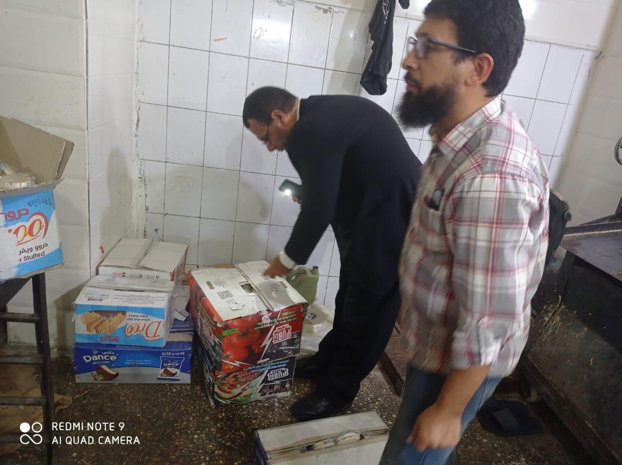 ضبط مصنع لتصنيع الحلوى بالاسكندريه يقوم بإنتاج حلوى بدون بيانات