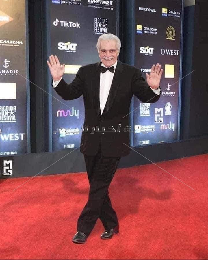 فوتوشوب لنجوم الزمن الجميل في مهرجان الجونة أبرزهم "أم كلثوم"