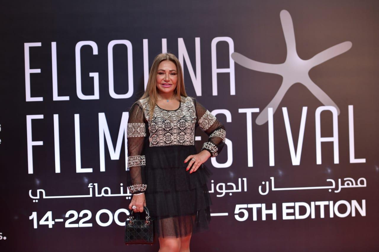 نجوم الفن على ريد كاربت "كباتن الزعتري" في عرضه العربي الأول	