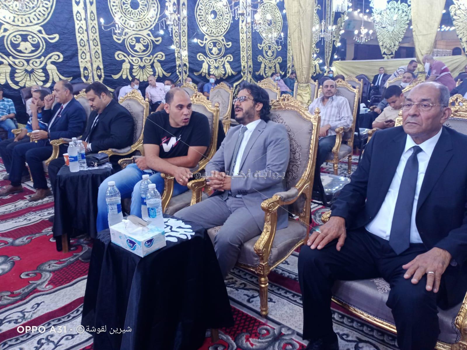 أهالي مدينة المحلة الكبرى والقيادات التنفيذية والشعبية