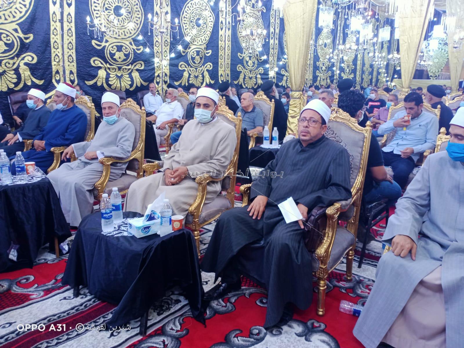 أهالي مدينة المحلة الكبرى والقيادات التنفيذية والشعبية