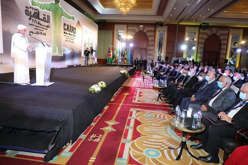 محافظ الجيزة يشهد فعاليات أسبوع القاهرة الرابع للمياه 