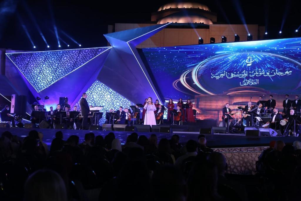 مهرجان الموسيقى.. سميرة سعيد تتألق بمسرح النافورة وزياد برجى يقدم التحية لمصر