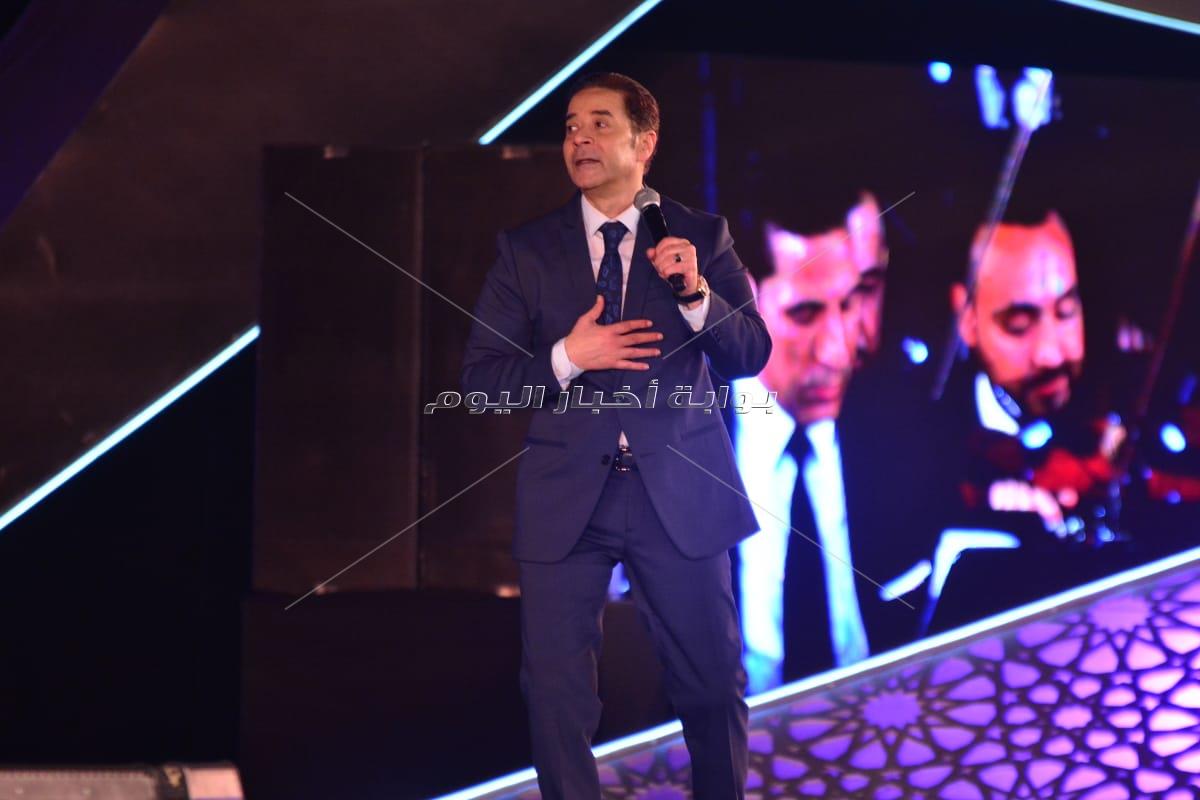 مدحت صالح يجدد عهد الأصالة مع جمهور مهرجان الموسيقى العربية