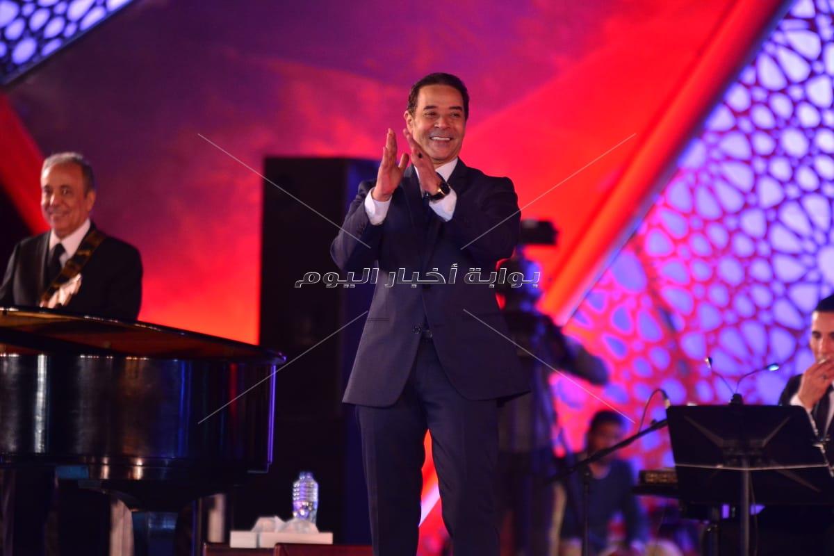 مدحت صالح يجدد عهد الأصالة مع جمهور مهرجان الموسيقى العربية