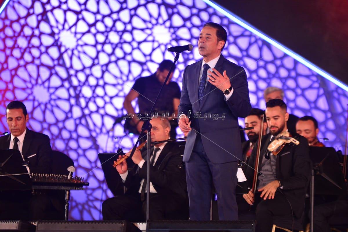 مدحت صالح يجدد عهد الأصالة مع جمهور مهرجان الموسيقى العربية