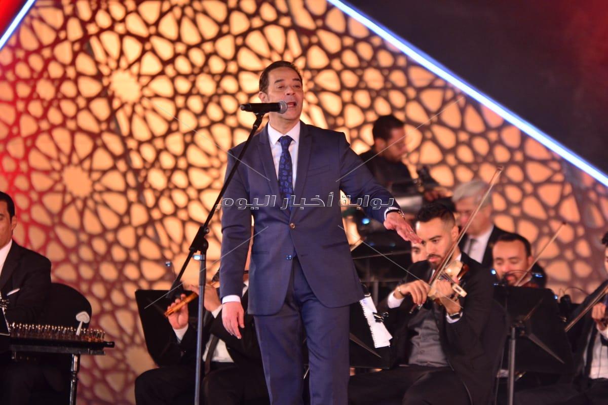 مدحت صالح يجدد عهد الأصالة مع جمهور مهرجان الموسيقى العربية