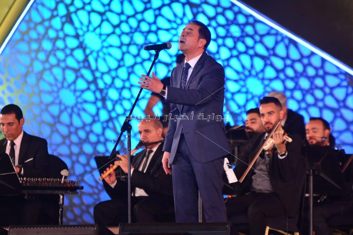 مدحت صالح يجدد عهد الأصالة مع جمهور مهرجان الموسيقى العربية