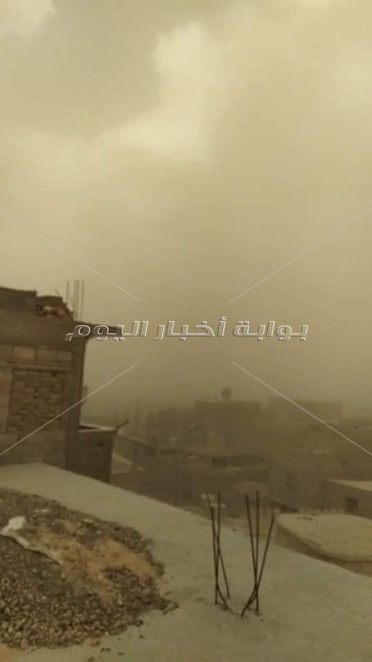أمطار خفيفة وعاصفة ترابية بقنا.. وتحذيرات عاجلة للمواطنين
