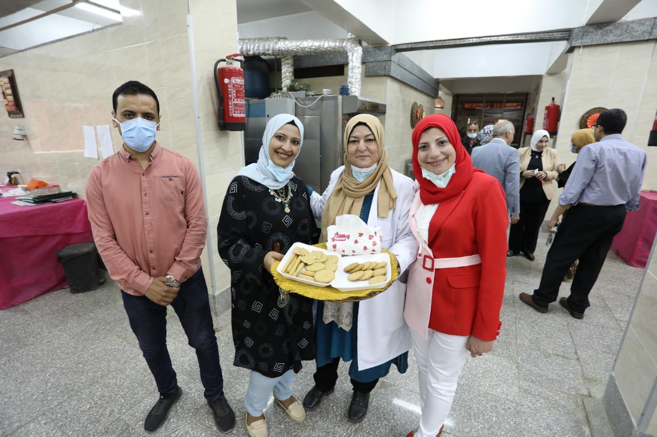مخبز لانتاج المخبوزات لمرضي التمثيل الغذائي وحساسية الطعام بجامعة الزقازيق 