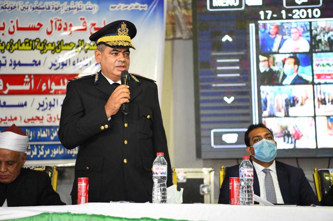 نائب محافظ قنا يشهد صلح القودة بين أبناء عمومة  آل حسان بفرشوط 