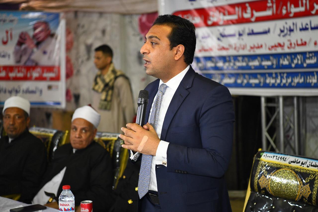 نائب محافظ قنا يشهد صلح القودة بين أبناء عمومة  آل حسان بفرشوط 
