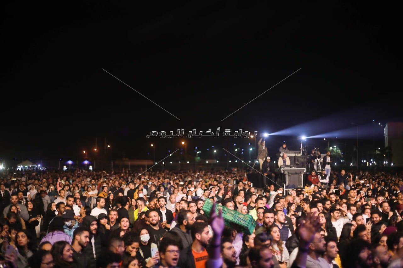 عزيز مرقة ومسار إجباري و ديسكو مصر والمربع واتو ستيراد يشعلون مهرجان " Extra Bass"