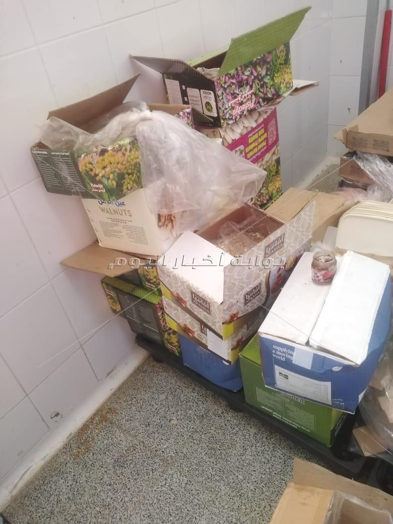 ضبط 6 طن حلاوه طحينه منتهية الصلاحية داخل مصنع شهير بأكتوبر 