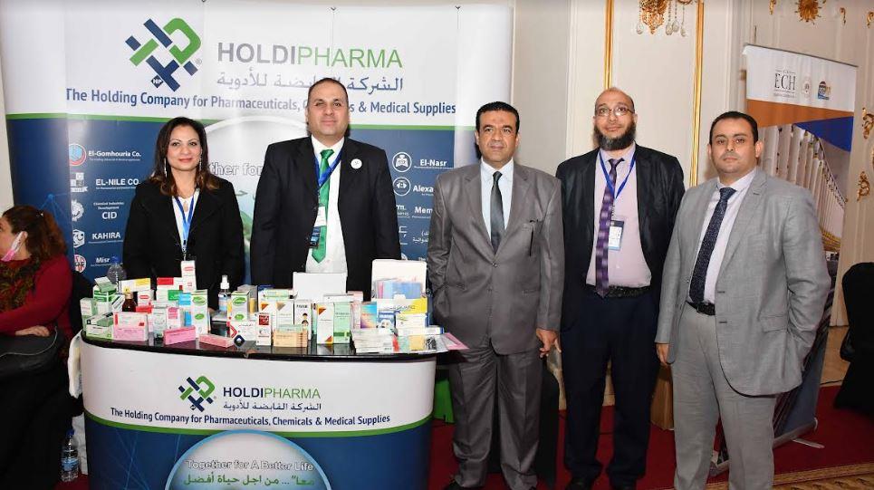 4 فرق طبية لتطعيم المشاركين في مؤتمر أخبار اليوم الاقتصادي الثامن 