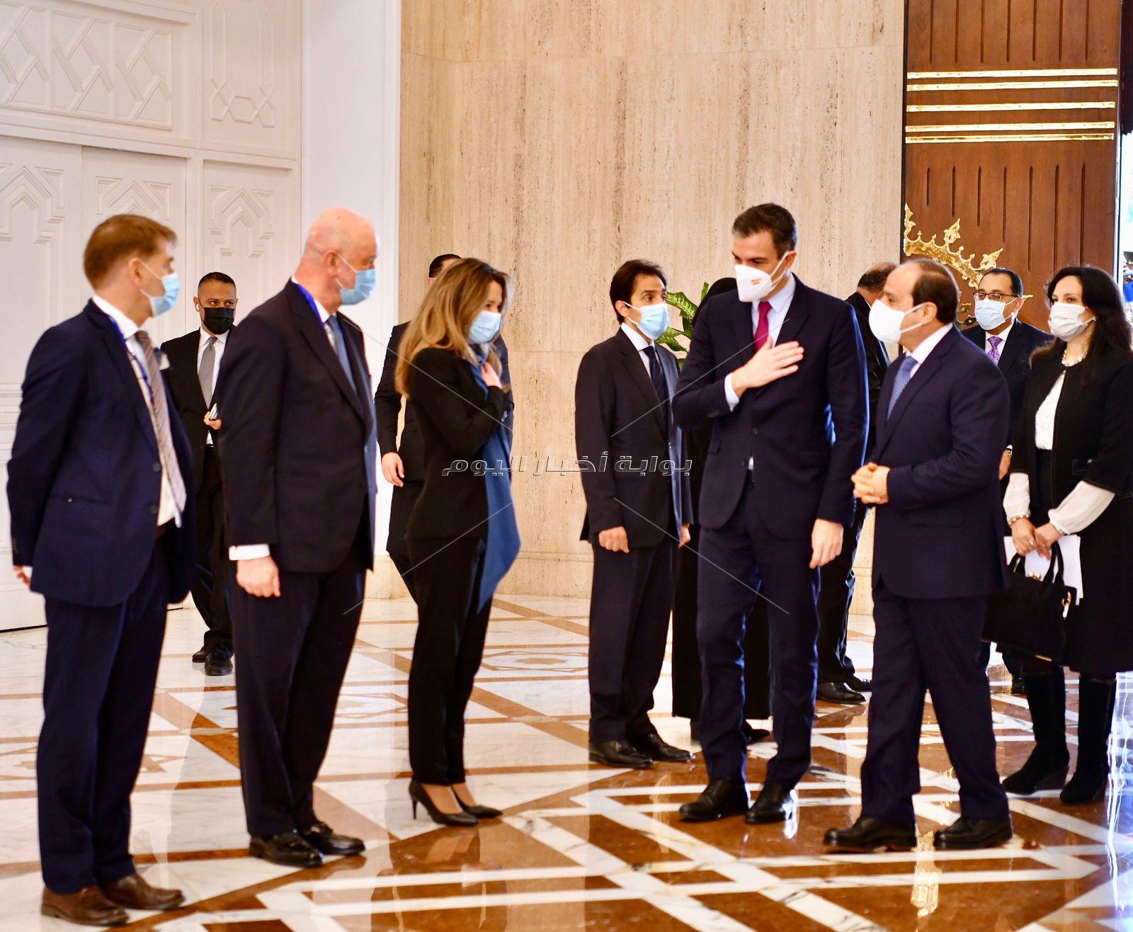 السيسي يستقبل رئيس حكومة أسبانيا
