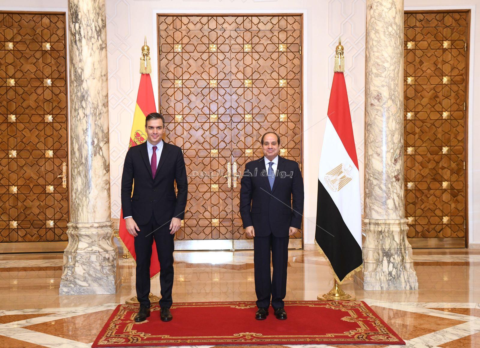 السيسي يستقبل رئيس حكومة أسبانيا