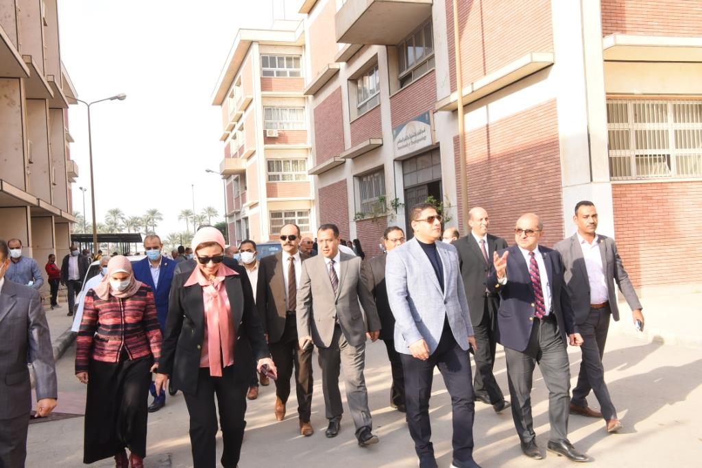 أجهزة الدولة تسابق الزمن للإنتهاء من مشروعات حياة كريمة في أسيوط‎‎