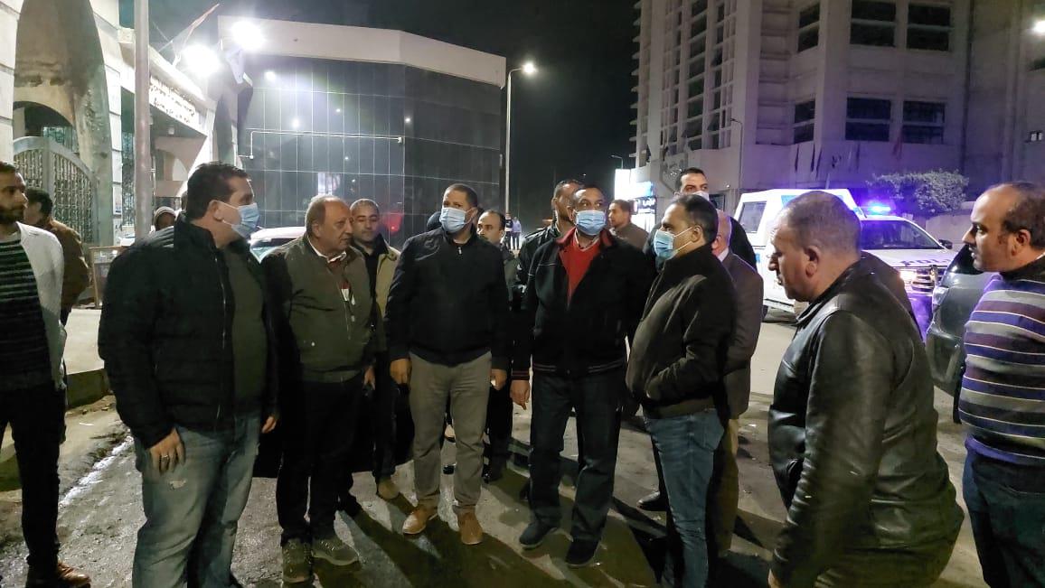 محافظ البحيرة يتفقد المعهد الطبى