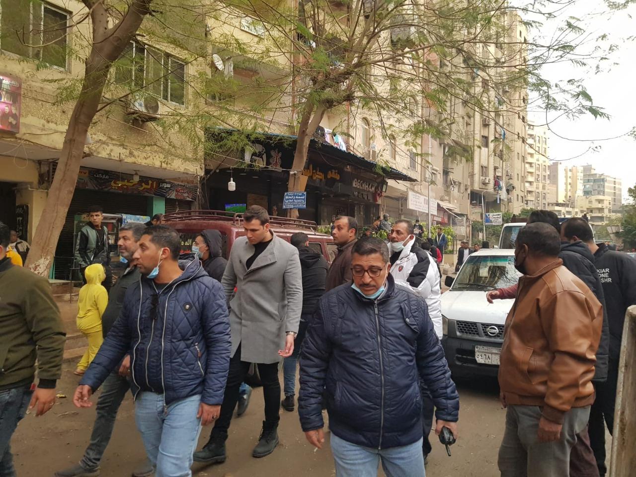 تمشيط مقاهي بولاق من الشيشة ومصادرة 300 شيشة مع اتخاذ الإجراءات القانونية