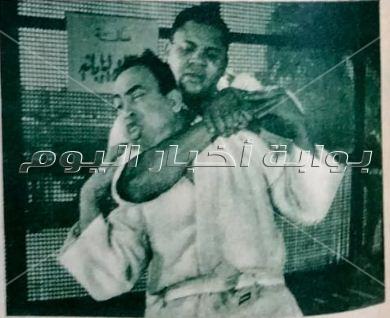 إسماعيل يس مصارعا يابانيا.. صور نادرة