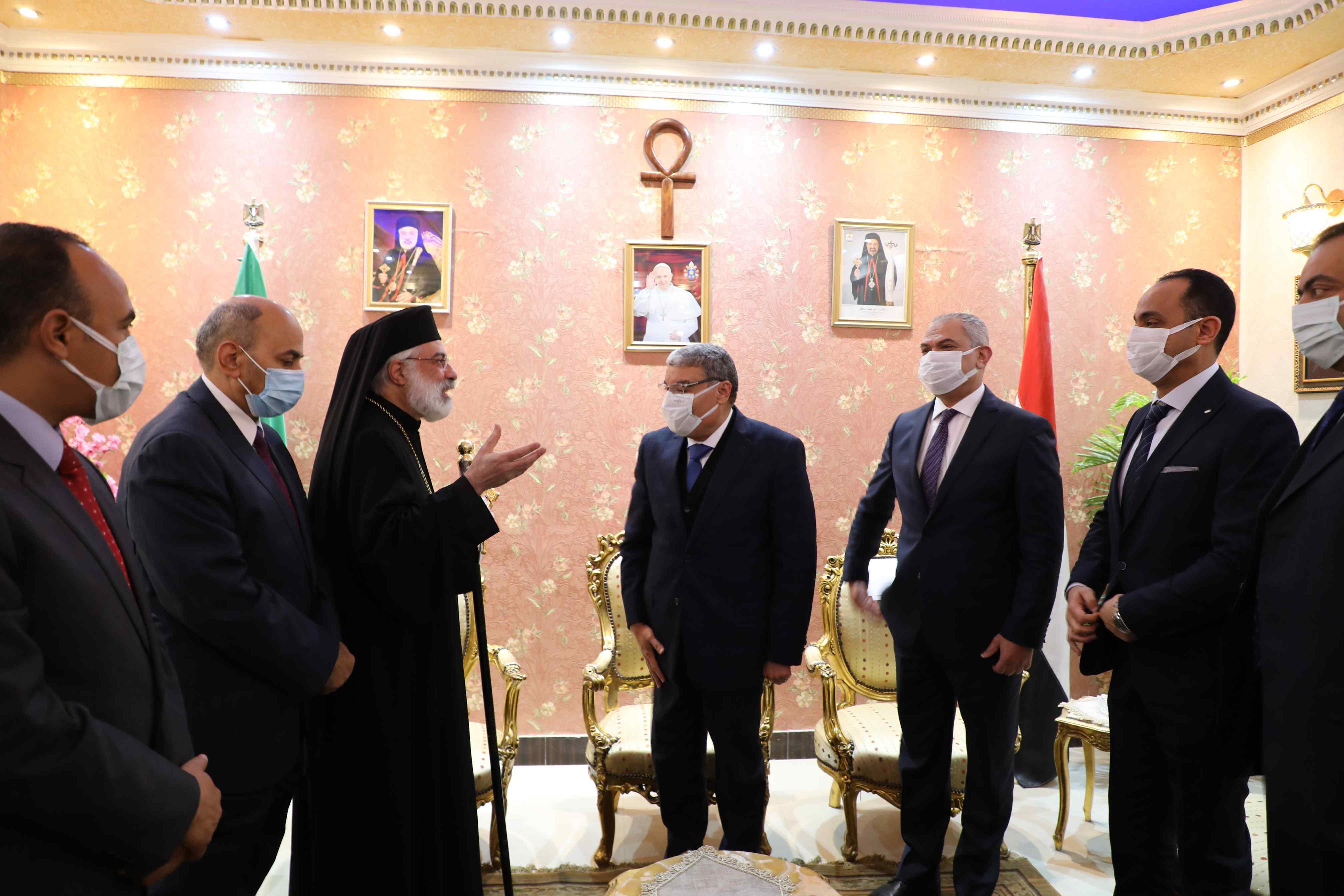محافظ المنيا يهنئ ألأقباط، بمناسبة عيد الميلاد المجيد