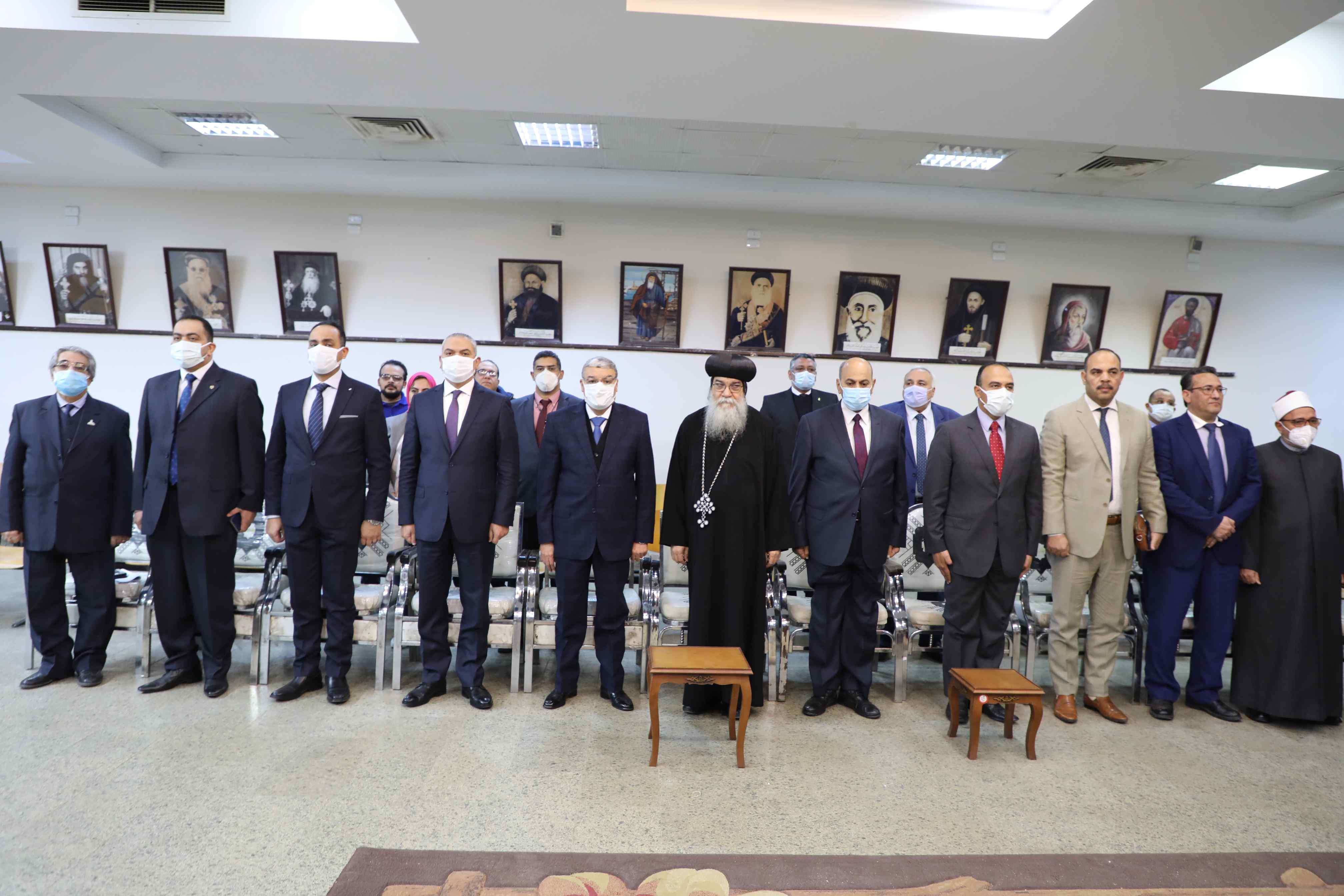 محافظ المنيا يهنئ ألأقباط، بمناسبة عيد الميلاد المجيد