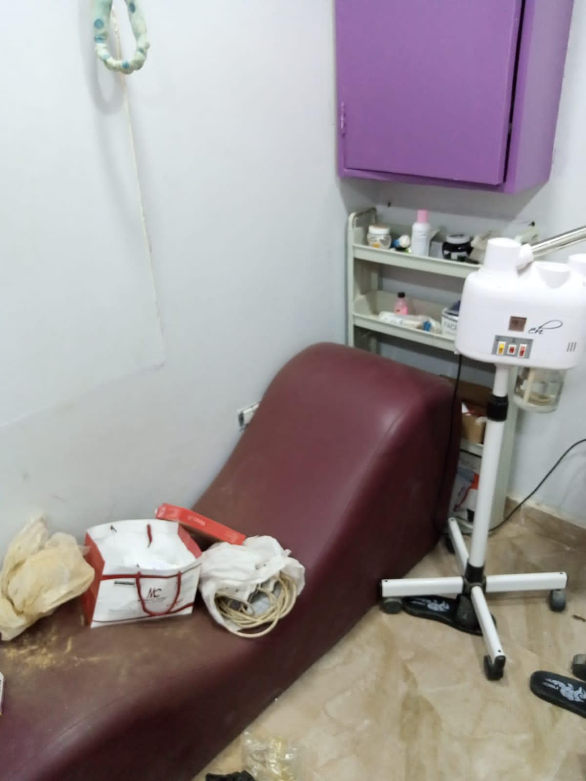 ضبط منتحلة صفة طبيبة  وتدير مركزا للتجميل  بمركز البلينا بسوهاج