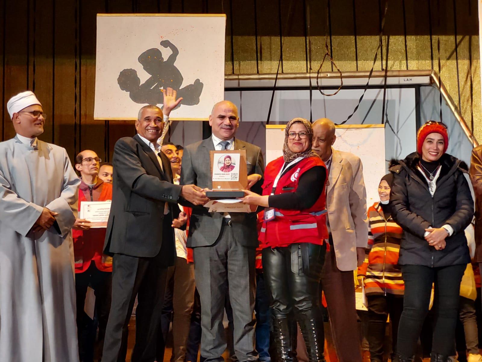 رئيس جامعة الأقصر يشارك في اجتماع المجلس الأعلى للدراسات العليا بجامعة بنها