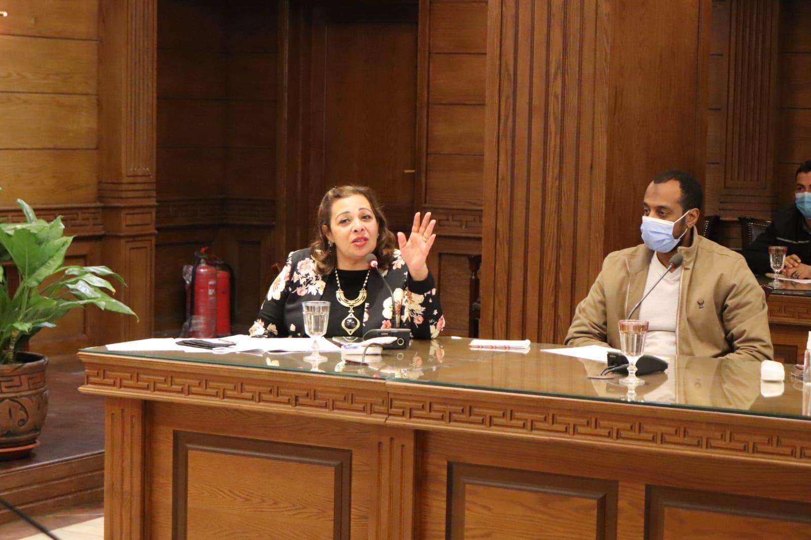 محافظة الجيزة تطلق مبادرة " الجواز مش جهاز .. غسالة واحدة كفاية "