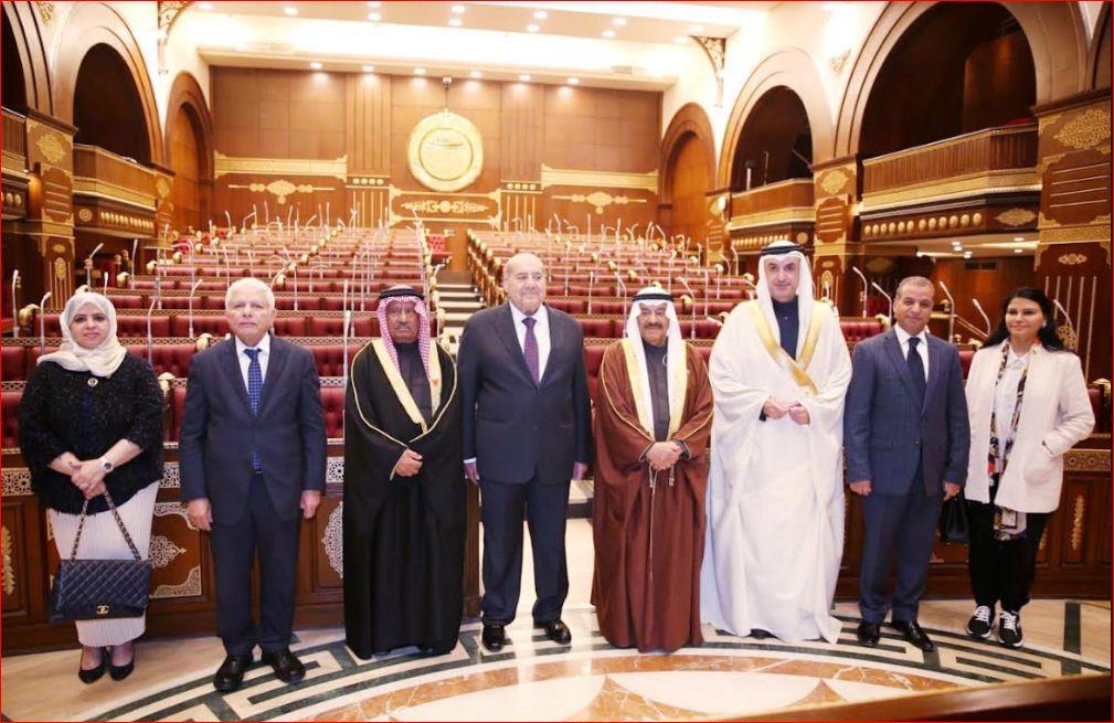 رئيس " الشيوخ" يلتقي رئيس مجلس الشورى بمملكة البحرين استقبل المستشار عبد الوهاب عبد الرازق