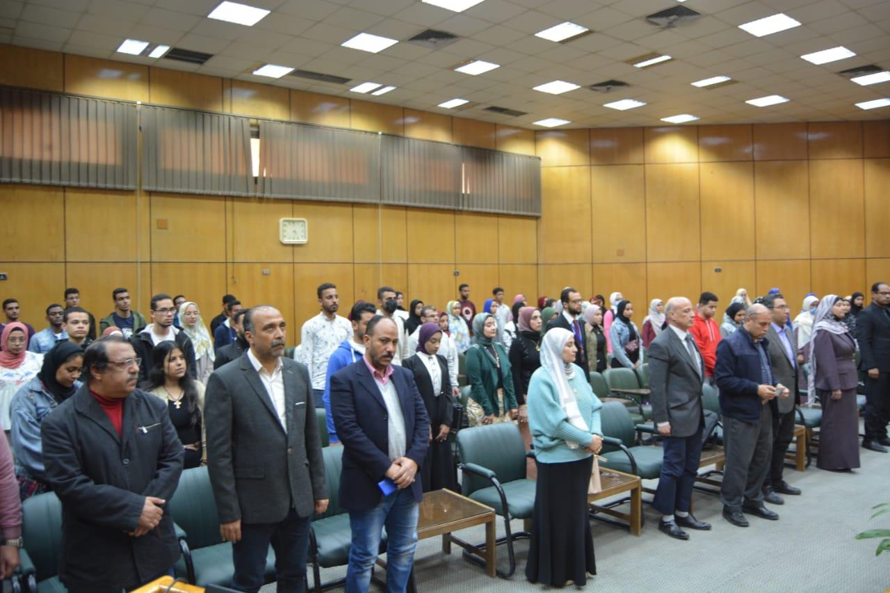 الحرية  الإبداعية  والقيم المجتمعية  يناقشها  الصالون الثقافي الأول لجامعة أسيوط 