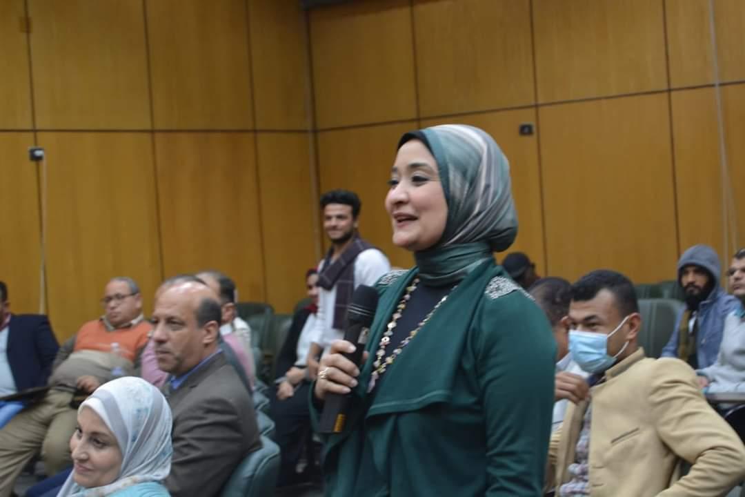الحرية  الإبداعية  والقيم المجتمعية  يناقشها  الصالون الثقافي الأول لجامعة أسيوط 