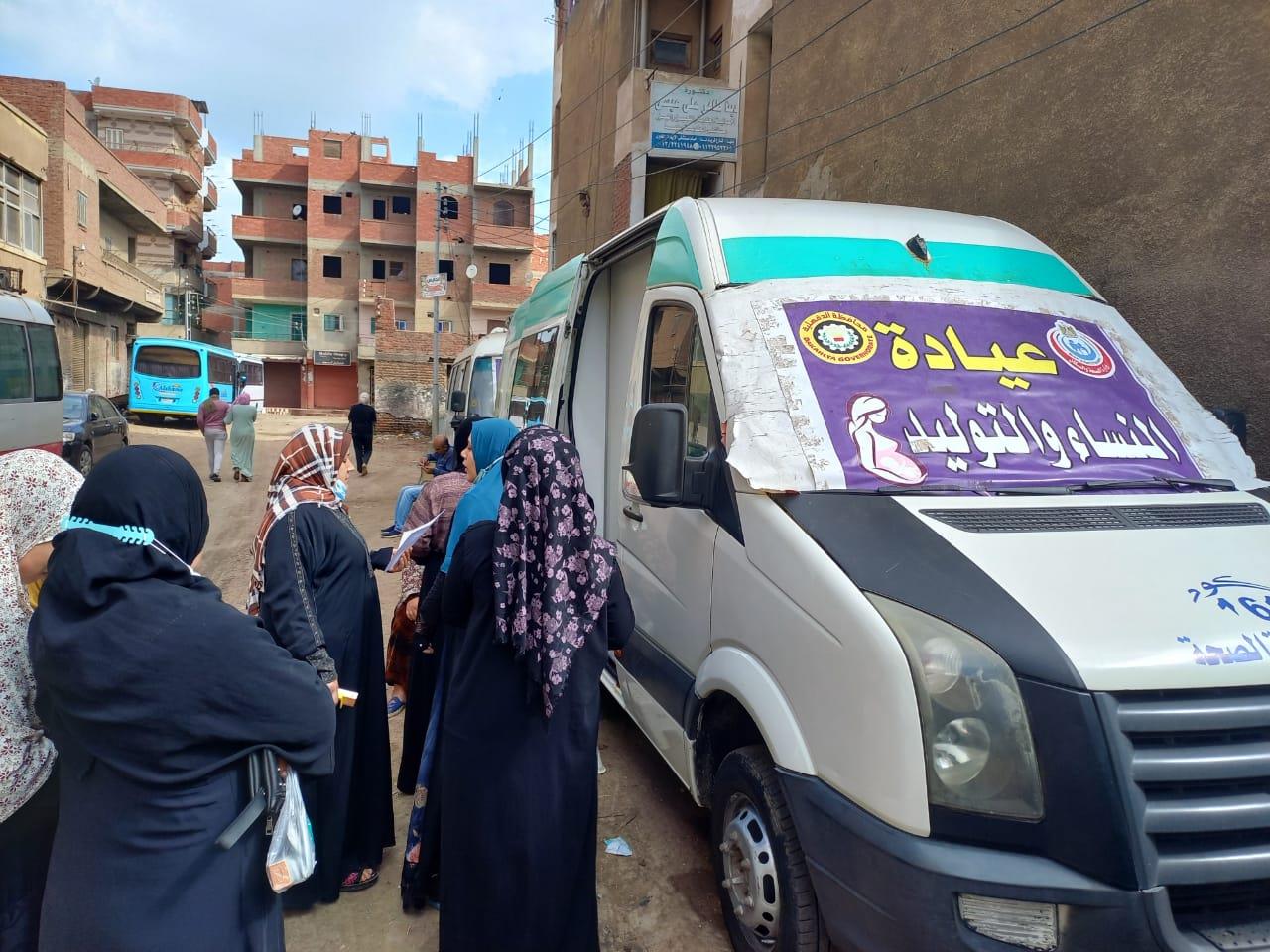 قافلة طبية علاجية بقرية كفر الشيخ هلال