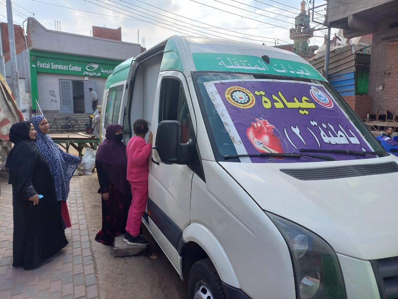 قافلة طبية علاجية بقرية كفر الشيخ هلال