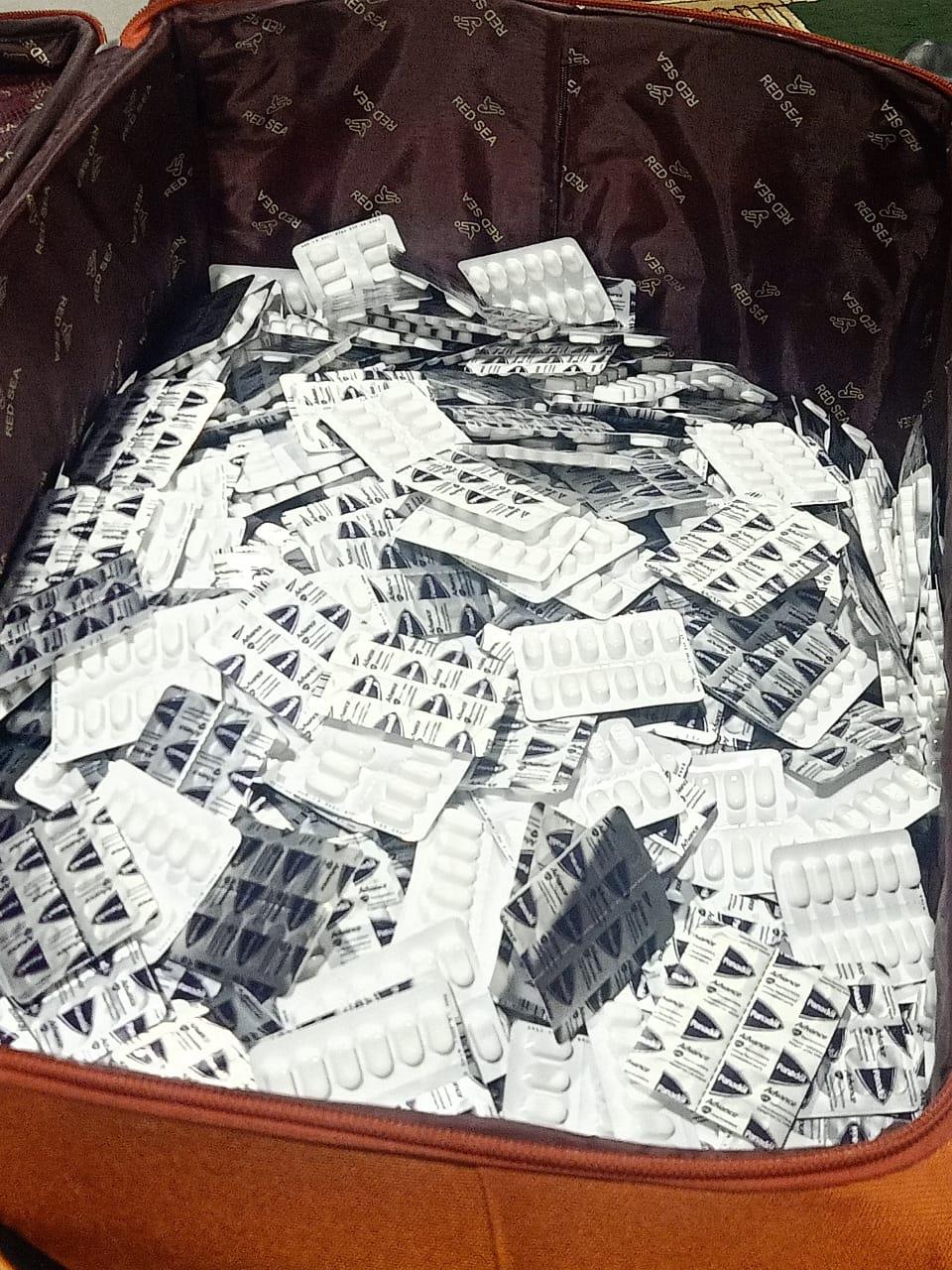 جمارك مطار القاهرة
