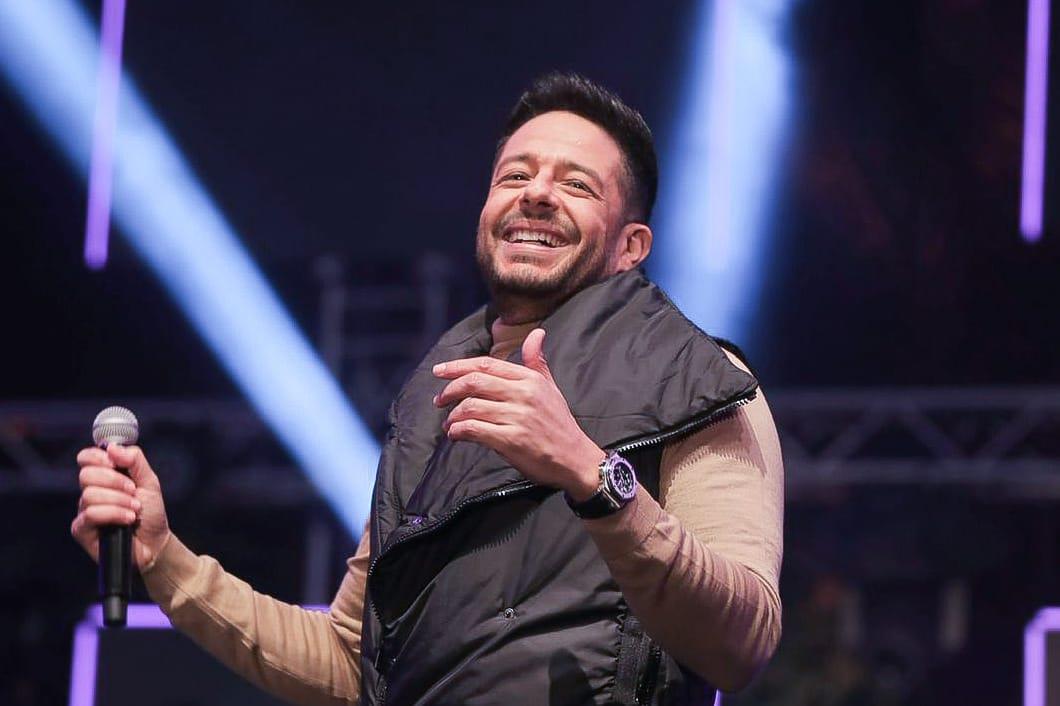 محمد حماقي يشعل شتاء القاهرة الجديدة بـ"عجبي" للمرة الأولى