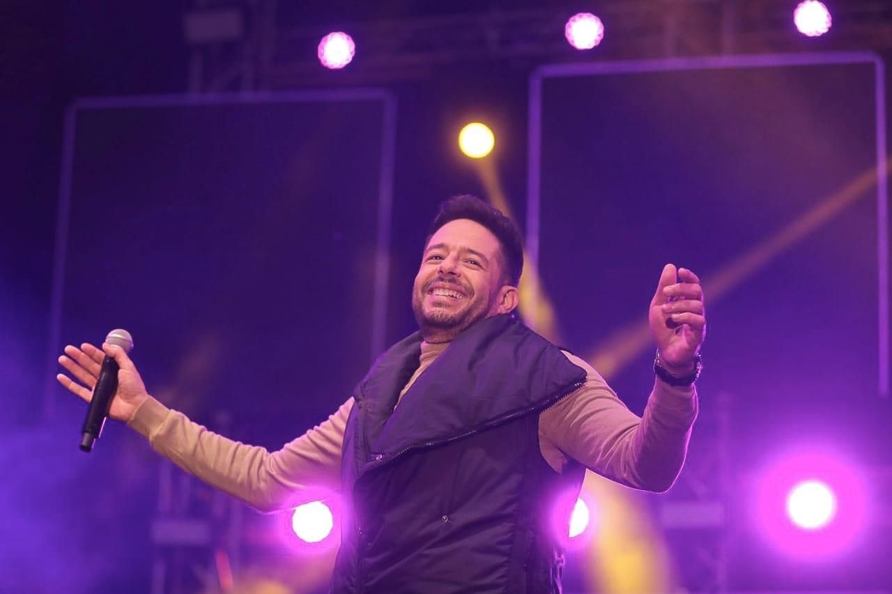 محمد حماقي يشعل شتاء القاهرة الجديدة بـ"عجبي" للمرة الأولى