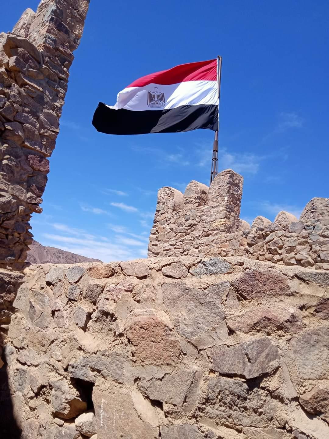 فى الذكرى ال 33 لاستردادها.. تعرف على قلعة صلاح الدين الأيوبى بجزيرة فرعون بطابا.. صور