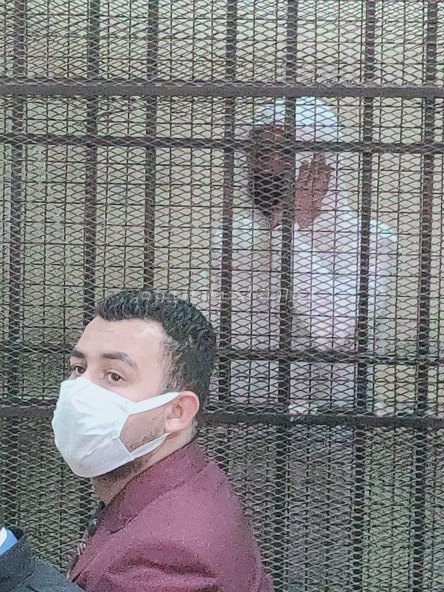 محمد الأمين في قفص المحكمة 