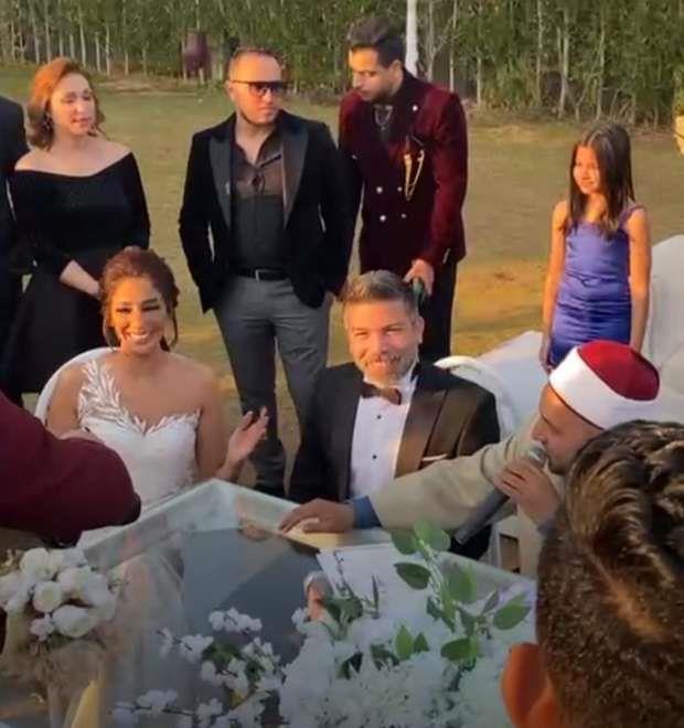 ياسر فرج يحتفل بقرانه على هبة الهواري