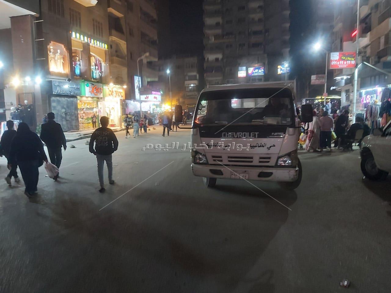 رفع إشغالات الباعة الجائلين بحي الطالبية