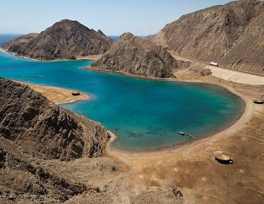 سياحة خليج العقبة فى ضوء بدء تشغيل مطار طابا الدولى