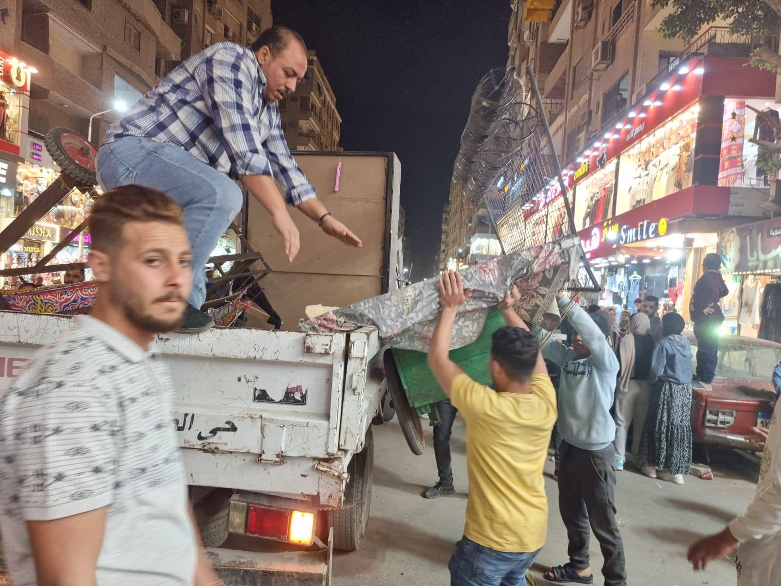 حملة إشغالات موسعة على شوارع الطالبية بالجيزة