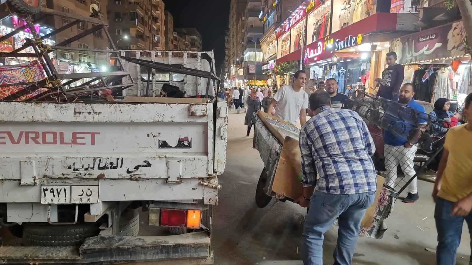 حملة إشغالات موسعة على شوارع الطالبية بالجيزة