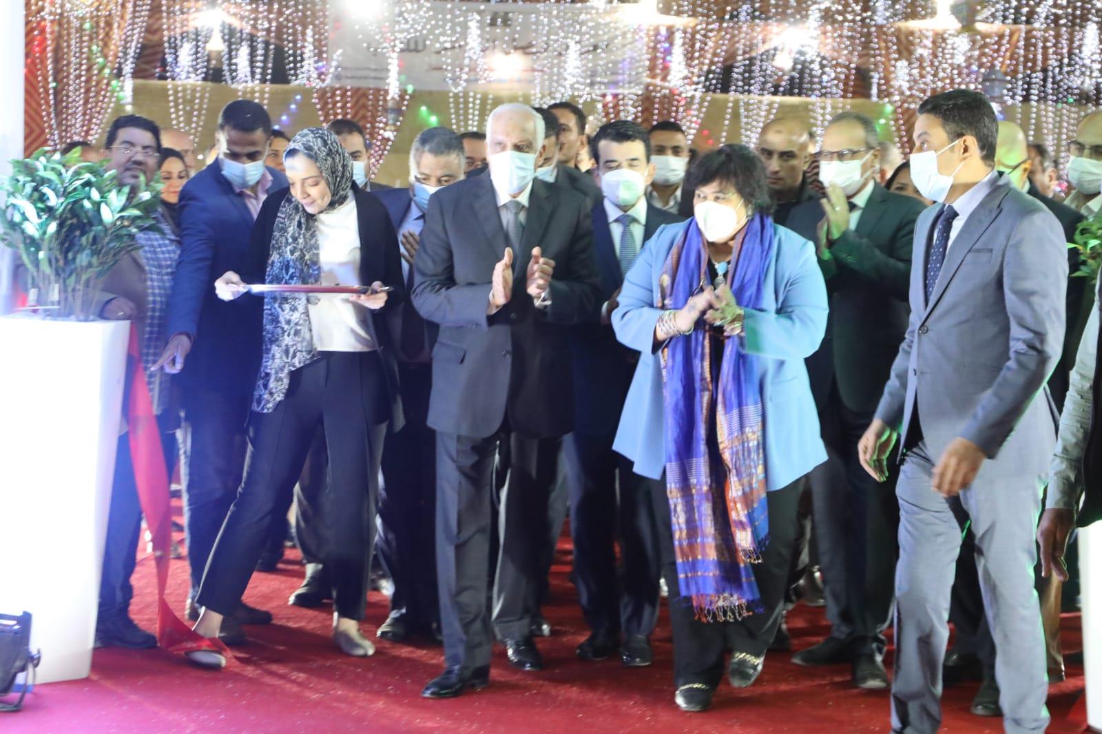 محافظ الجيزة: معرض فيصل العاشر للكتاب أثبت نجاحًا ملحوظًا منذ انطلاق النسخة الأولى