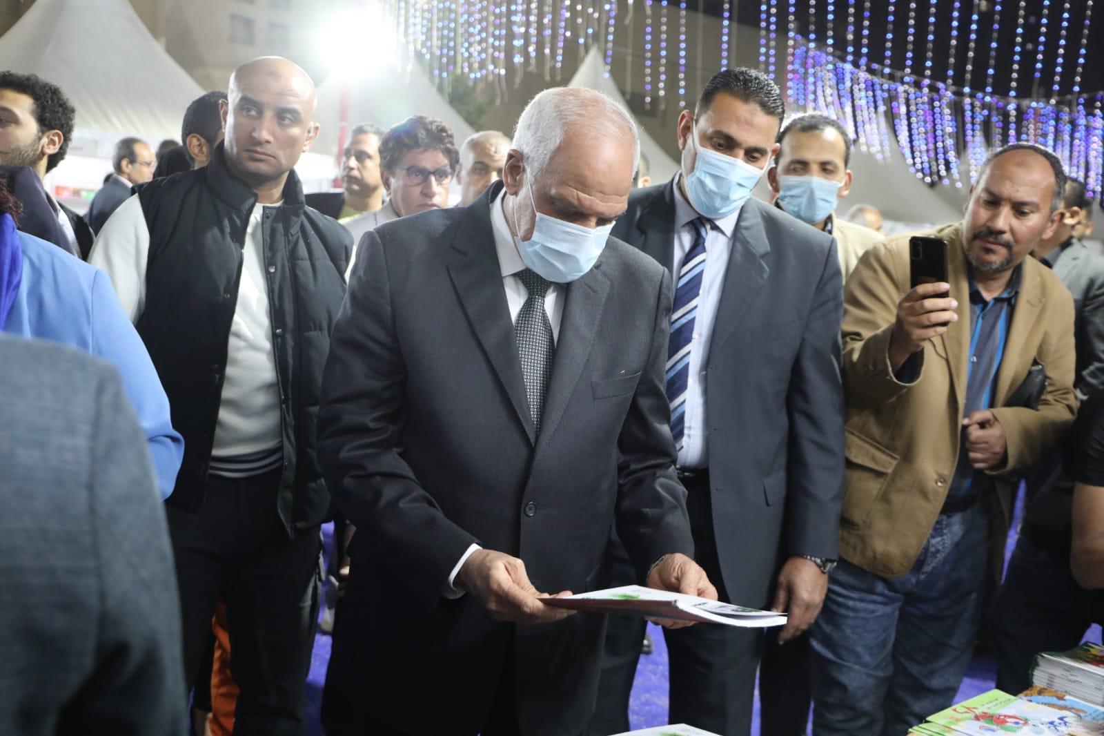 محافظ الجيزة: معرض فيصل العاشر للكتاب أثبت نجاحًا ملحوظًا منذ انطلاق النسخة الأولى