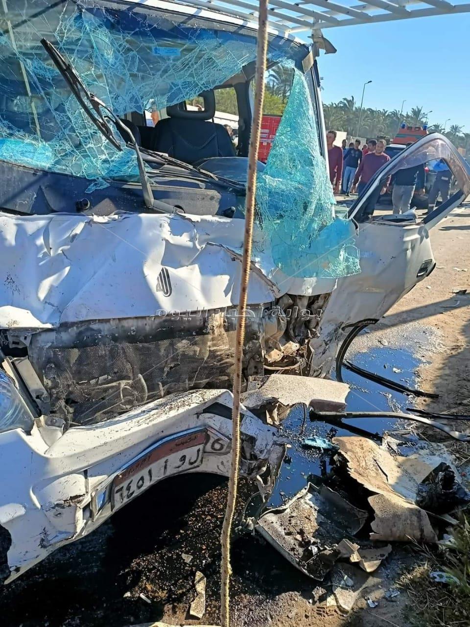 مصرع وإصابة 9  أشخاص فى تصادم مروع بين 3 سيارات بالدولى الساحلى بالبحيرة