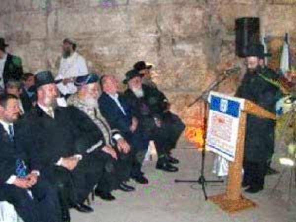  خبير آثار يطالب بتدخل اليونسكو لحماية الأقصى والتراث الفلسطينى